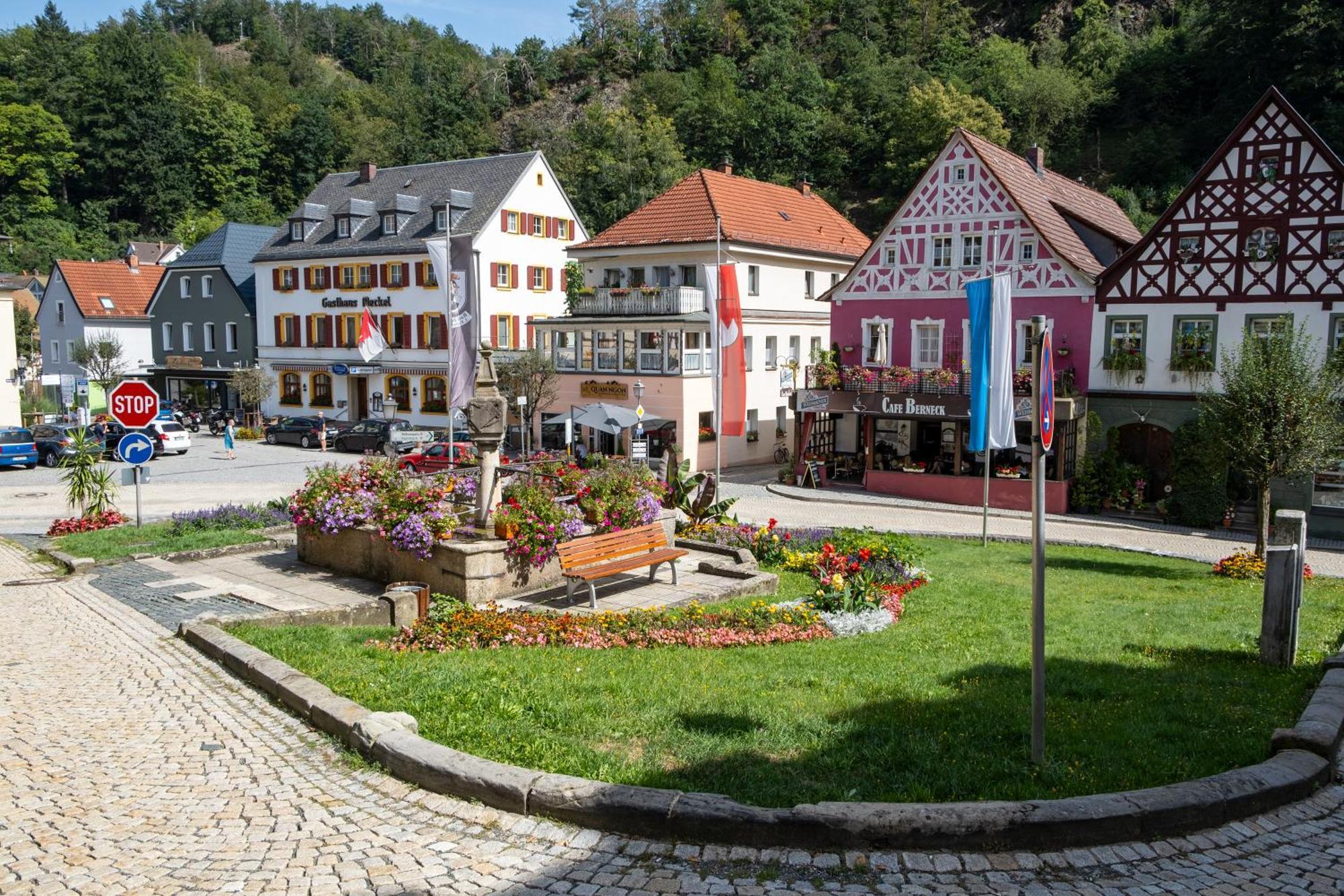 Apartamento Ferien Und Monteurwohnung